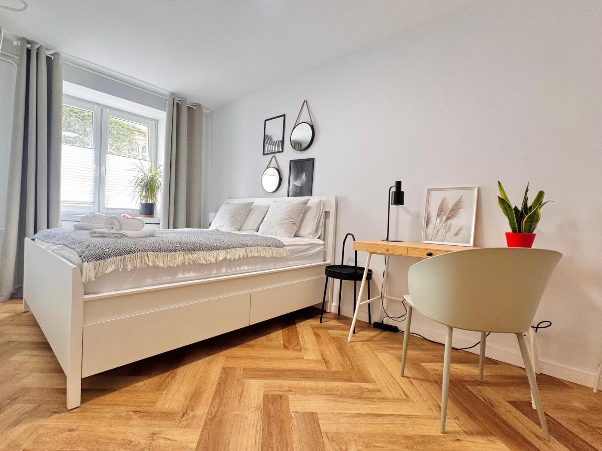 Tandem In Old Town - 24h Self Check-in Apartament *